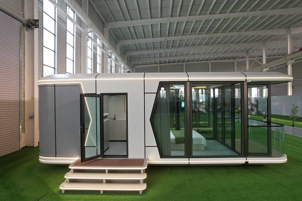 Capsule House Manufacture