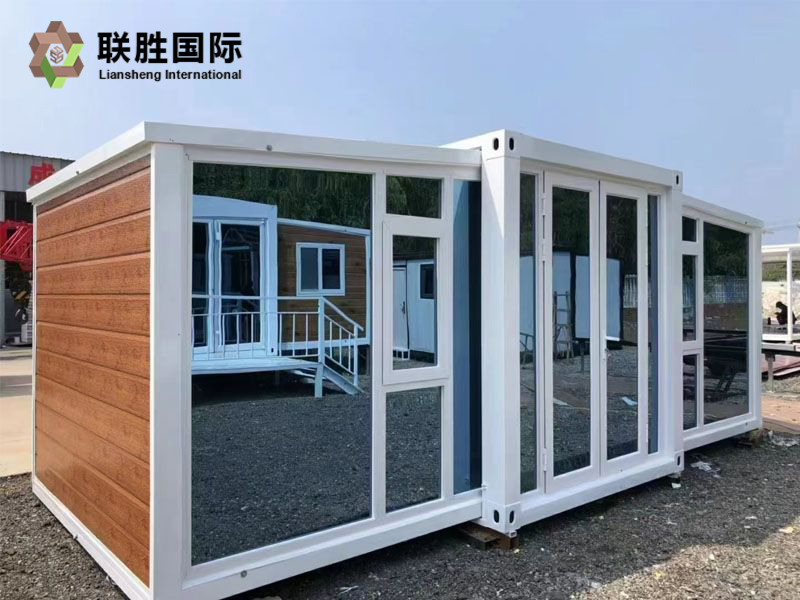 Living Customized Prefab Expandable House